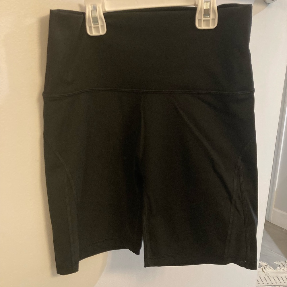 Offline by Aerie Size L Goals Bike Short High Rise Black with Mesh detail
